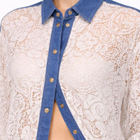 Camicia in pizzo macramé trasparente con inserti in denim