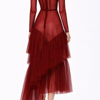 Abito ricamato in tulle
