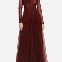 Abito lungo in tulle