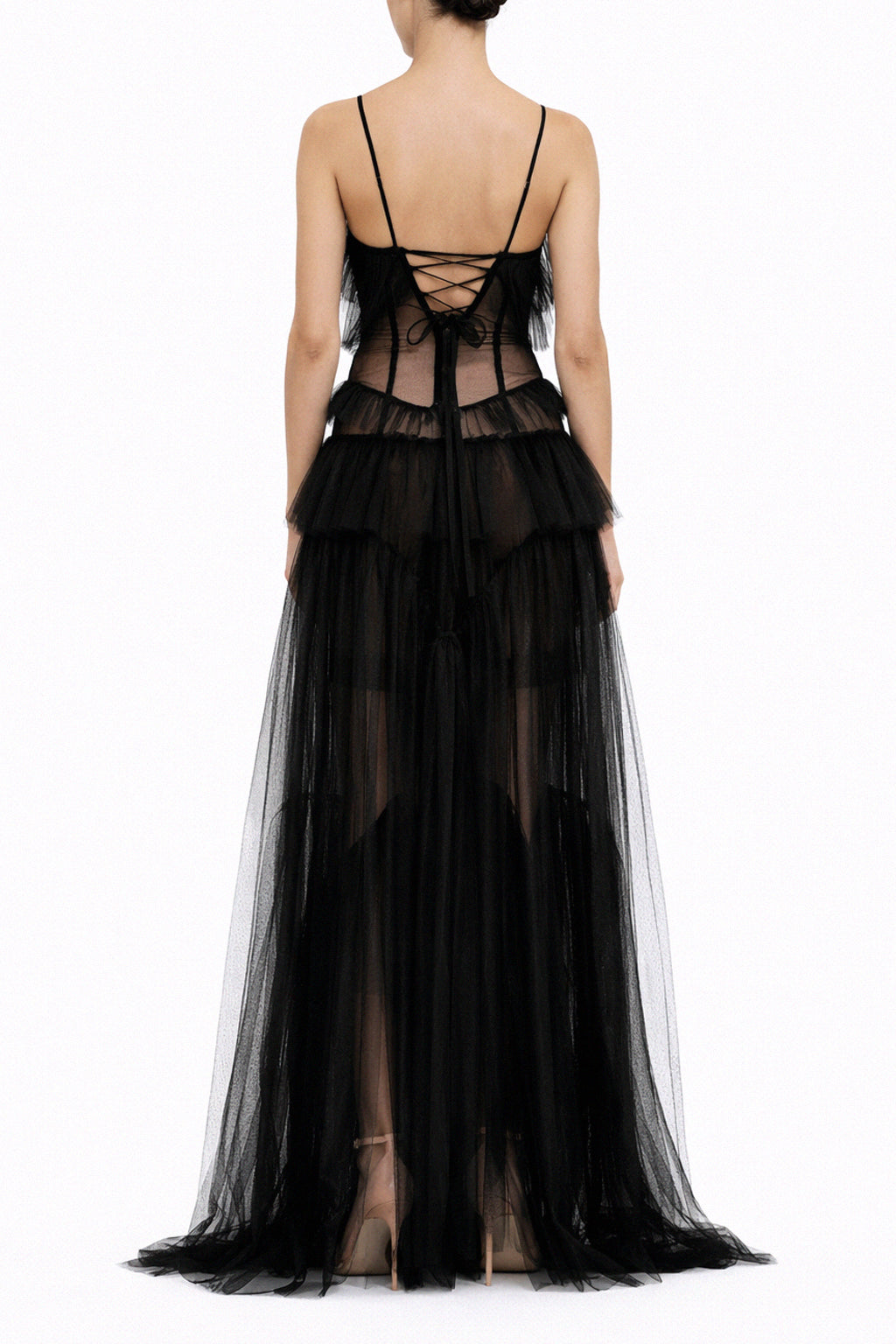 Abito in tulle con balze